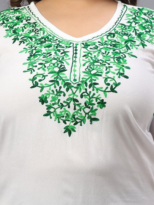 Plus Size Floral Embroidered V-Neck Top