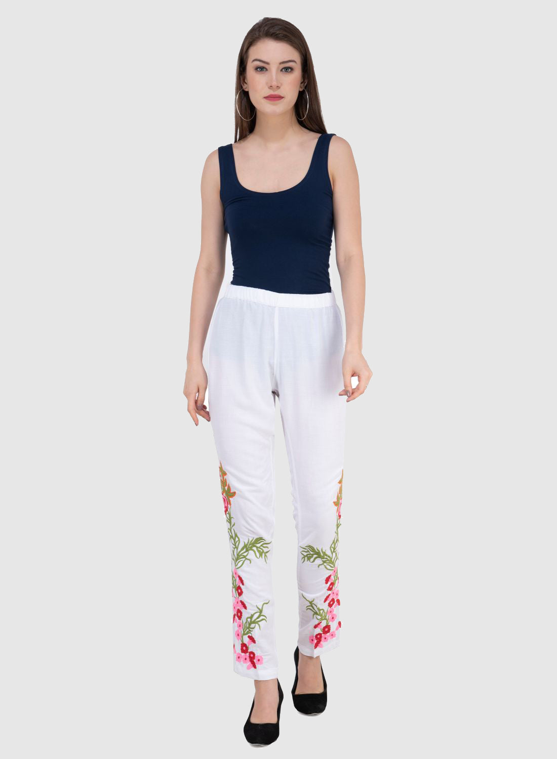 Women Trouser White Regular Fit Rayon