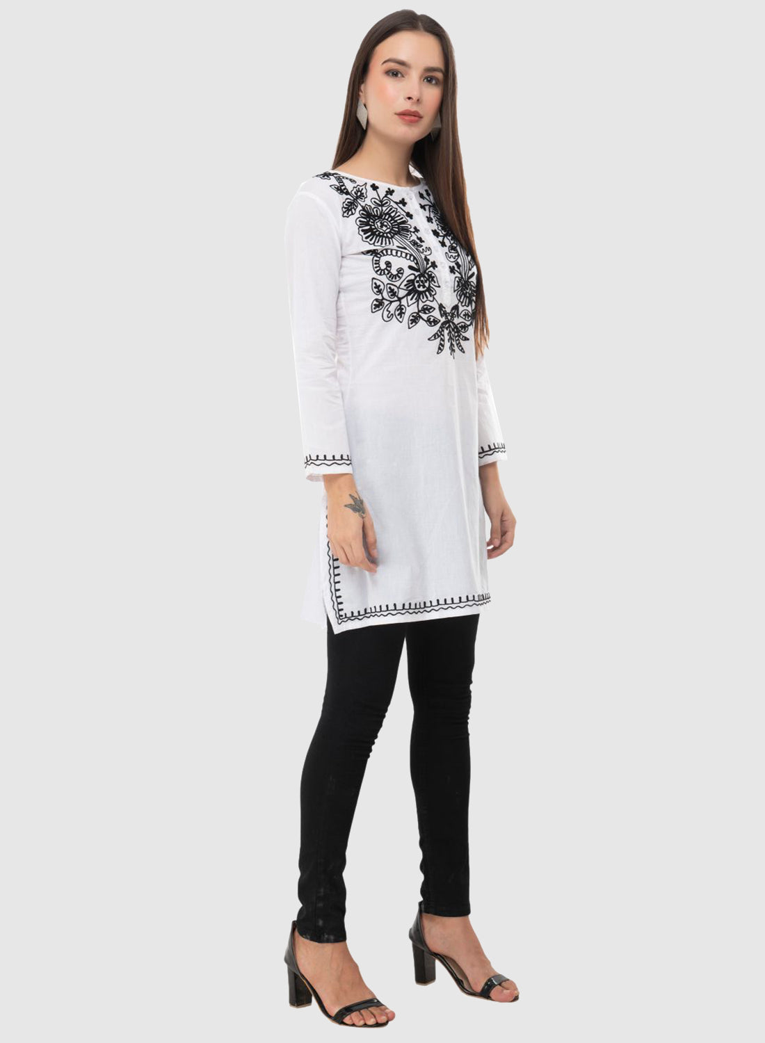 Women Top White Casual Regular Fit 3/4 Sleeve Embroidery Work